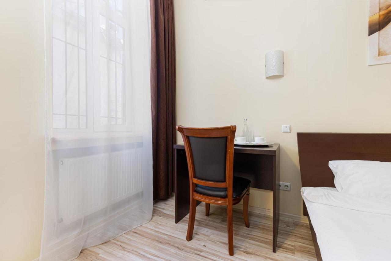 Aparthotel Leonrooms Odessza Kültér fotó
