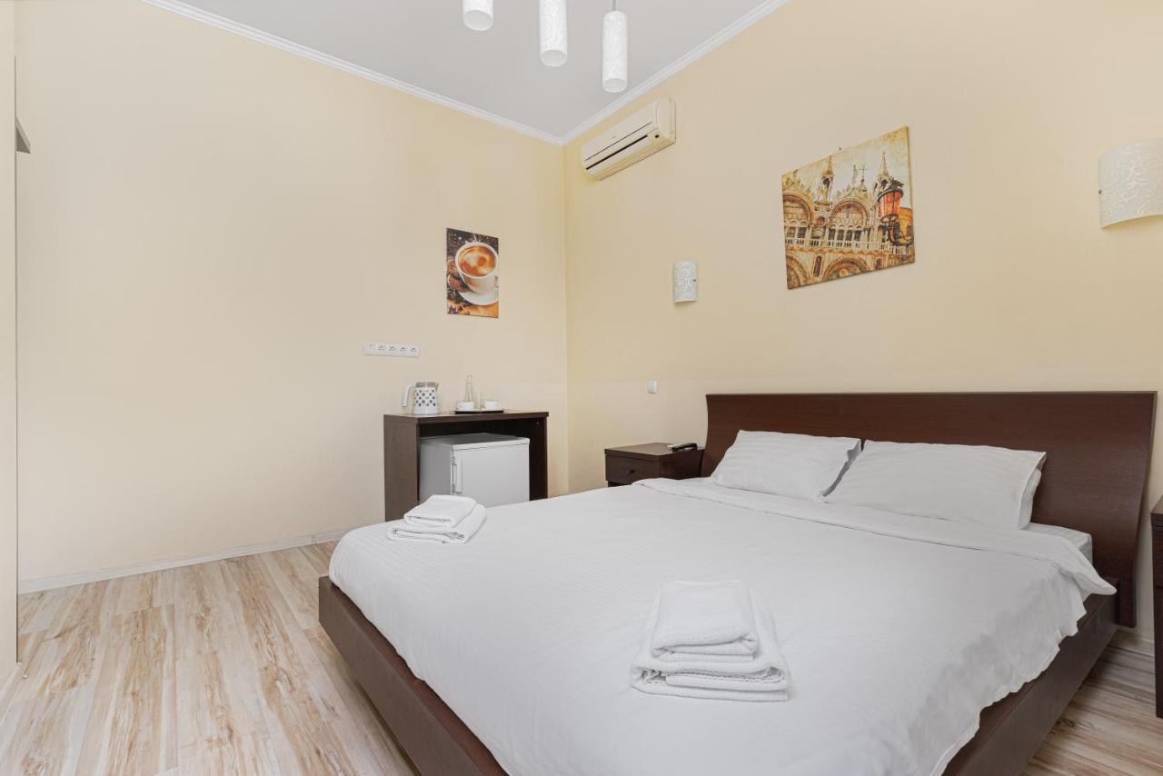 Aparthotel Leonrooms Odessza Kültér fotó