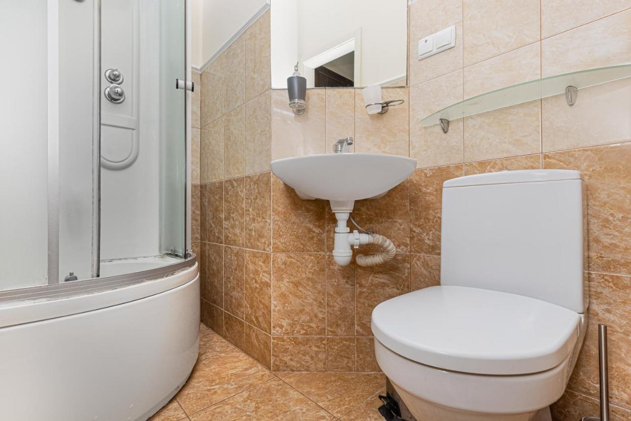 Aparthotel Leonrooms Odessza Kültér fotó