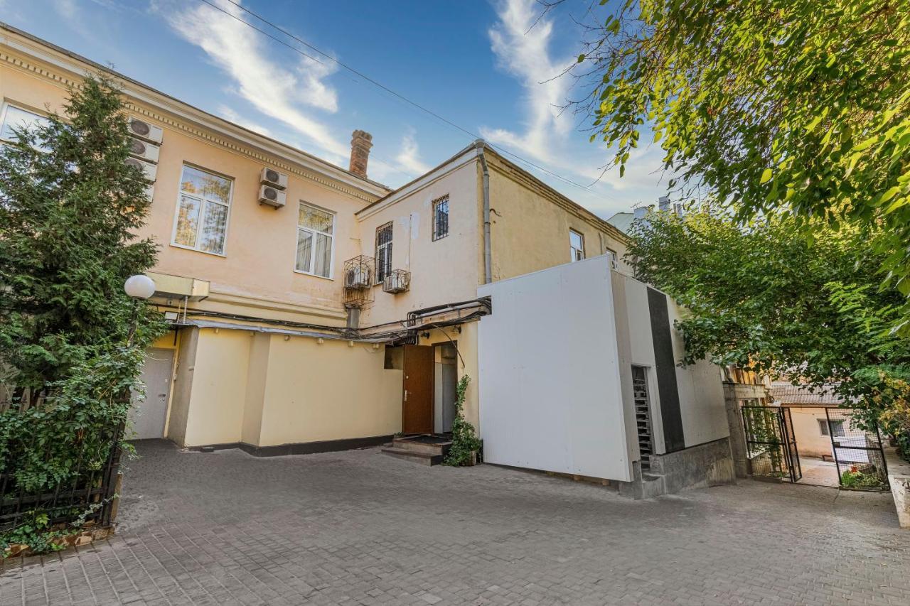 Aparthotel Leonrooms Odessza Kültér fotó