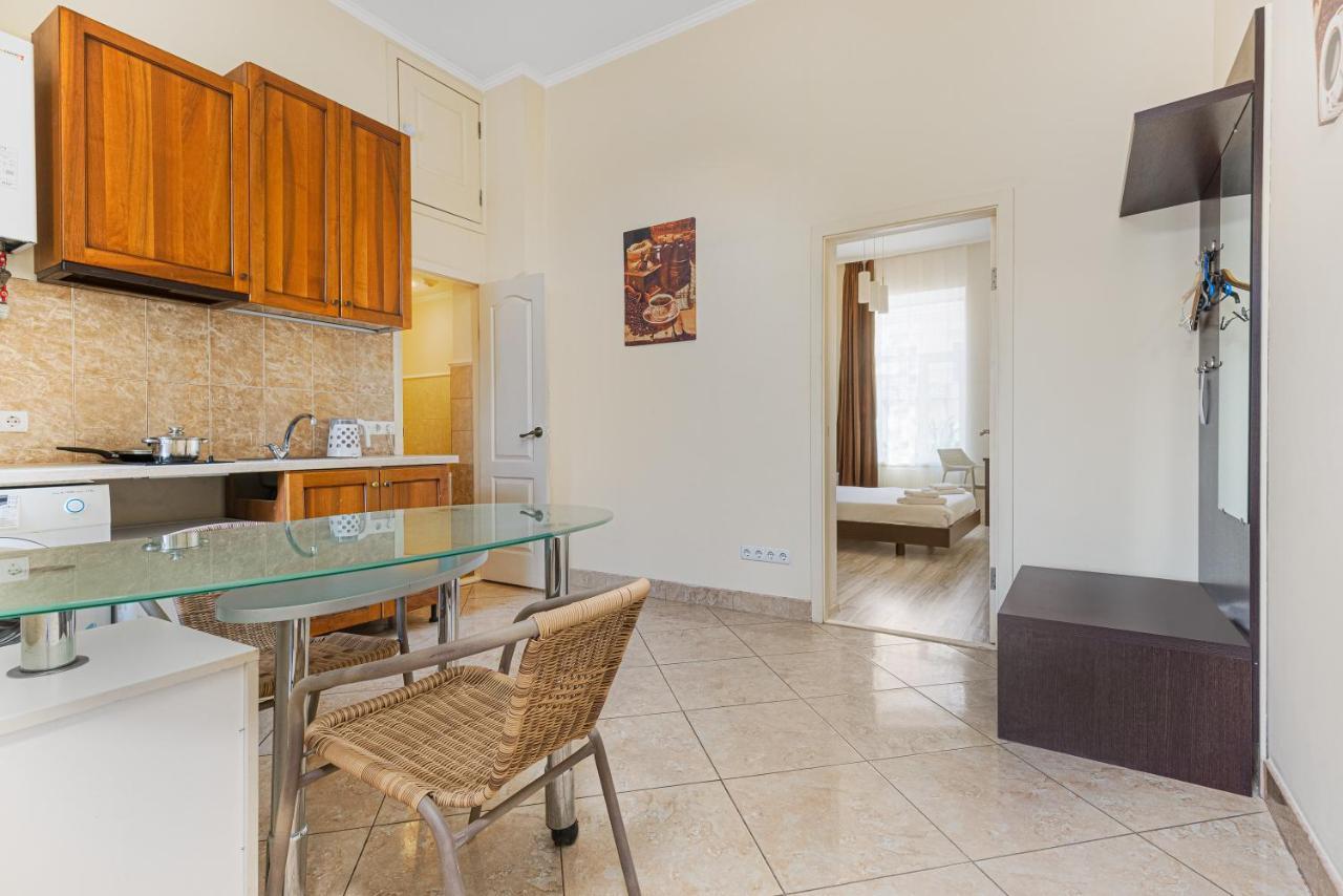 Aparthotel Leonrooms Odessza Kültér fotó
